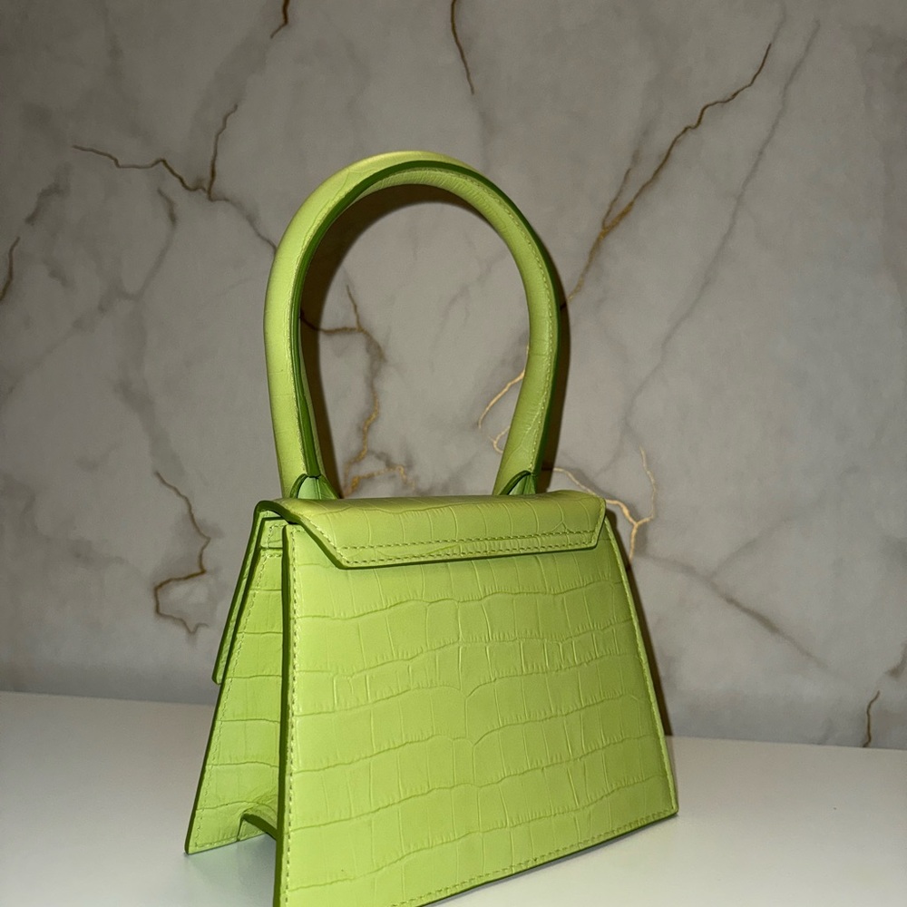 Jacquemus Vibrant Green Mini Bag - Picture 2 of 4